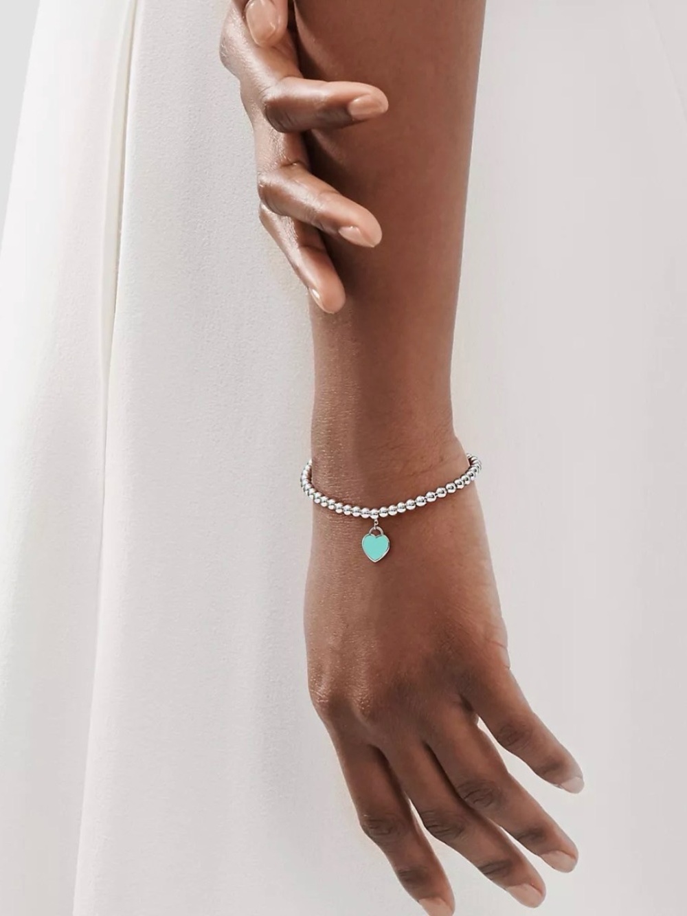 Brand New Tiffany Blue Heart Tag Bead Bracelet - Picture 5 of 6